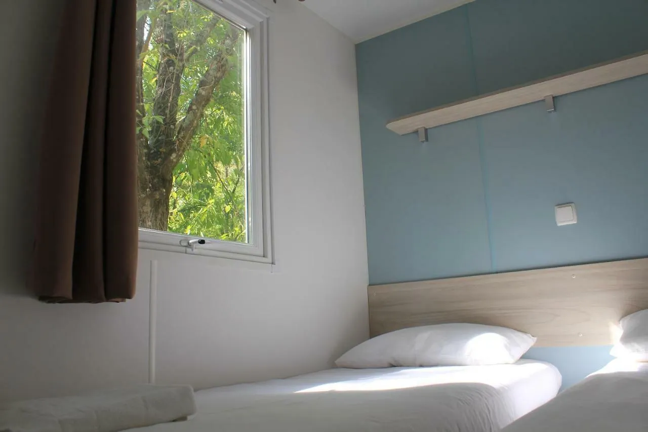 Camping La Fundicion Cazalla de la Sierra 2*,